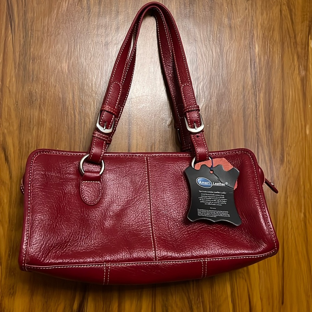 Women's Red Leather Shoulder Bag